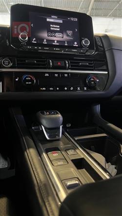 نیسان پاسفایندەر